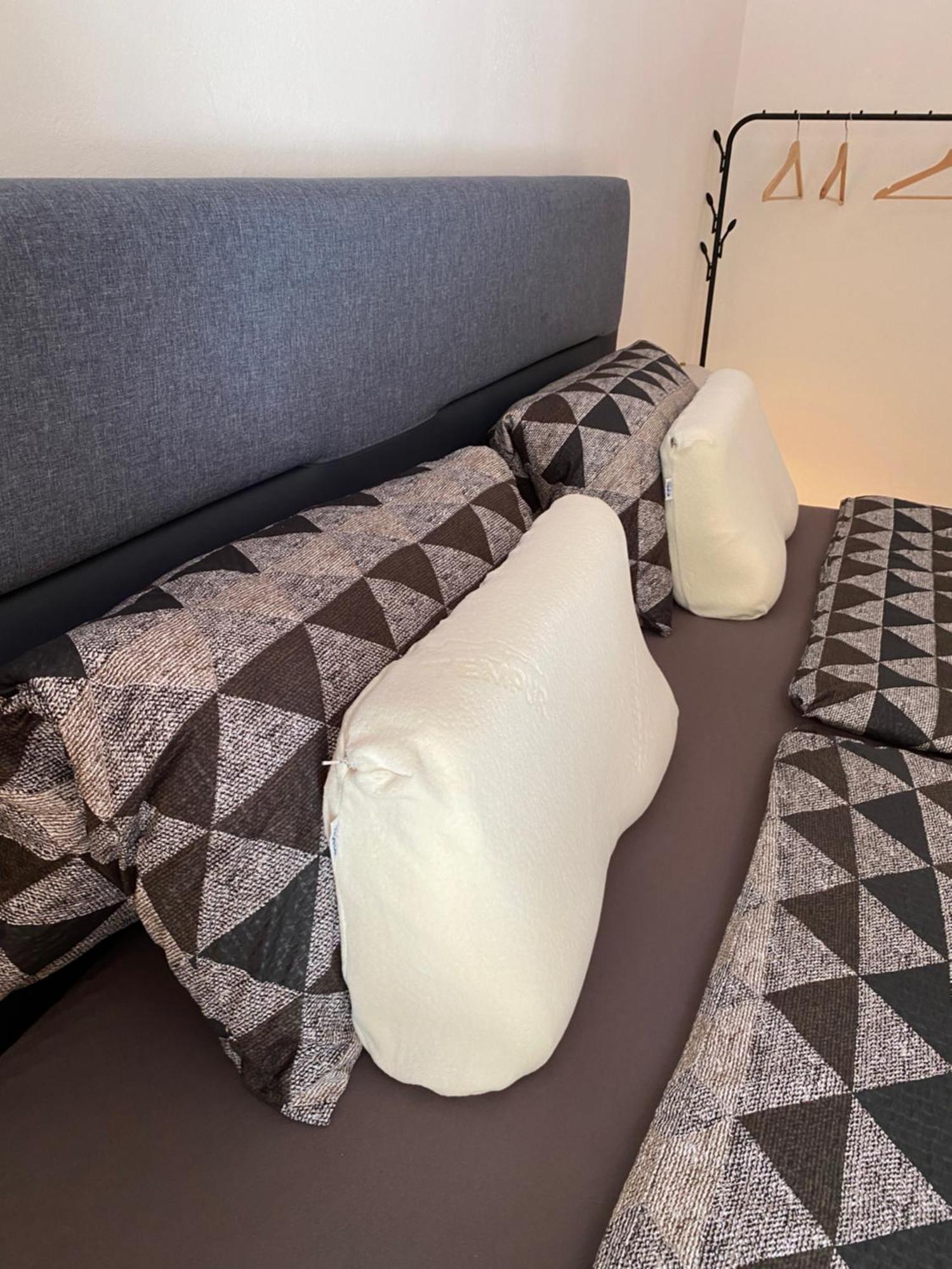 Sleep Well Apartments Detmold - Tempur Beds- Neu - Top Lage - Free Parking - Wifi Buitenkant foto